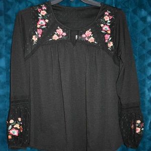 Time and Tru Flowery Blouse